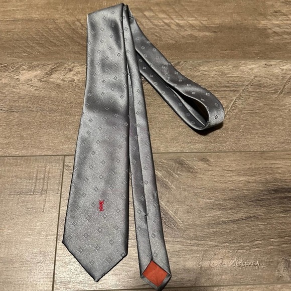Yves Saint Laurent Grey Diamond Pattern Tie - Picture 2 of 3